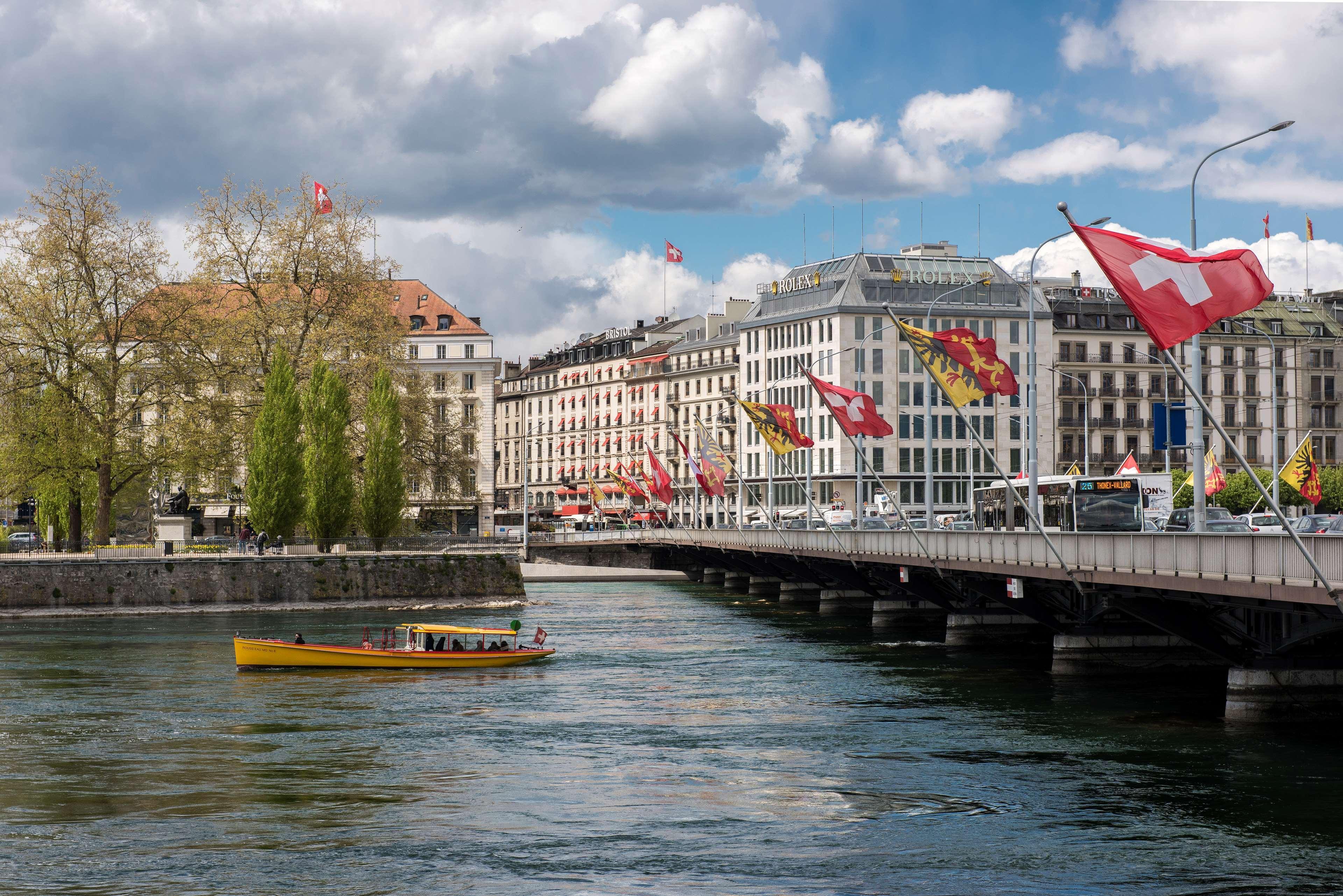 Hotel Bristol Geneve Exteriör bild